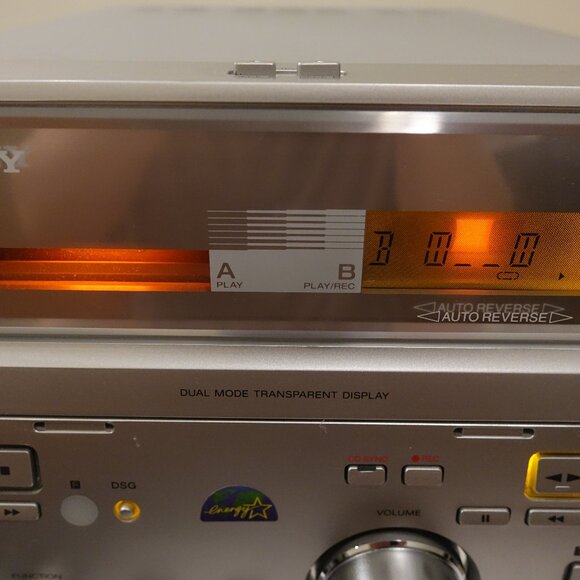 Sony CMT-CP300 HiFi Bookshelf Stereo 3-CD Changer Dual Cassette AM/FM No Remote - Picture 4 of 13